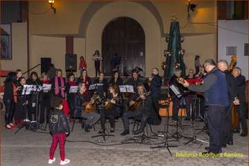 El Ejido vive la Navidad con belén y música (Foto Ildefonso Rodríguez)